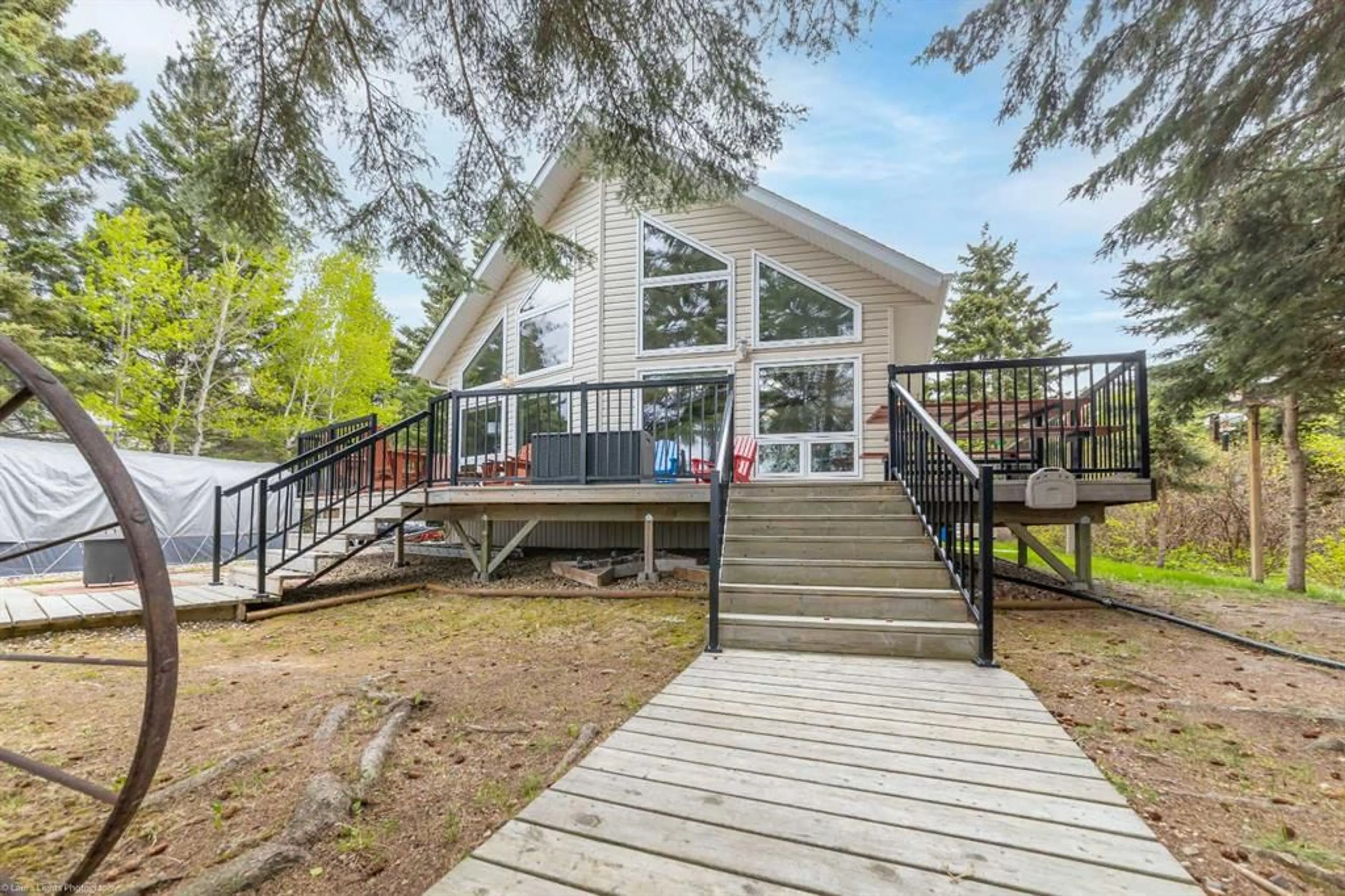 Cottage for 1716 Neumann Crescent, Turtle Lake Saskatchewan S0M 1J0