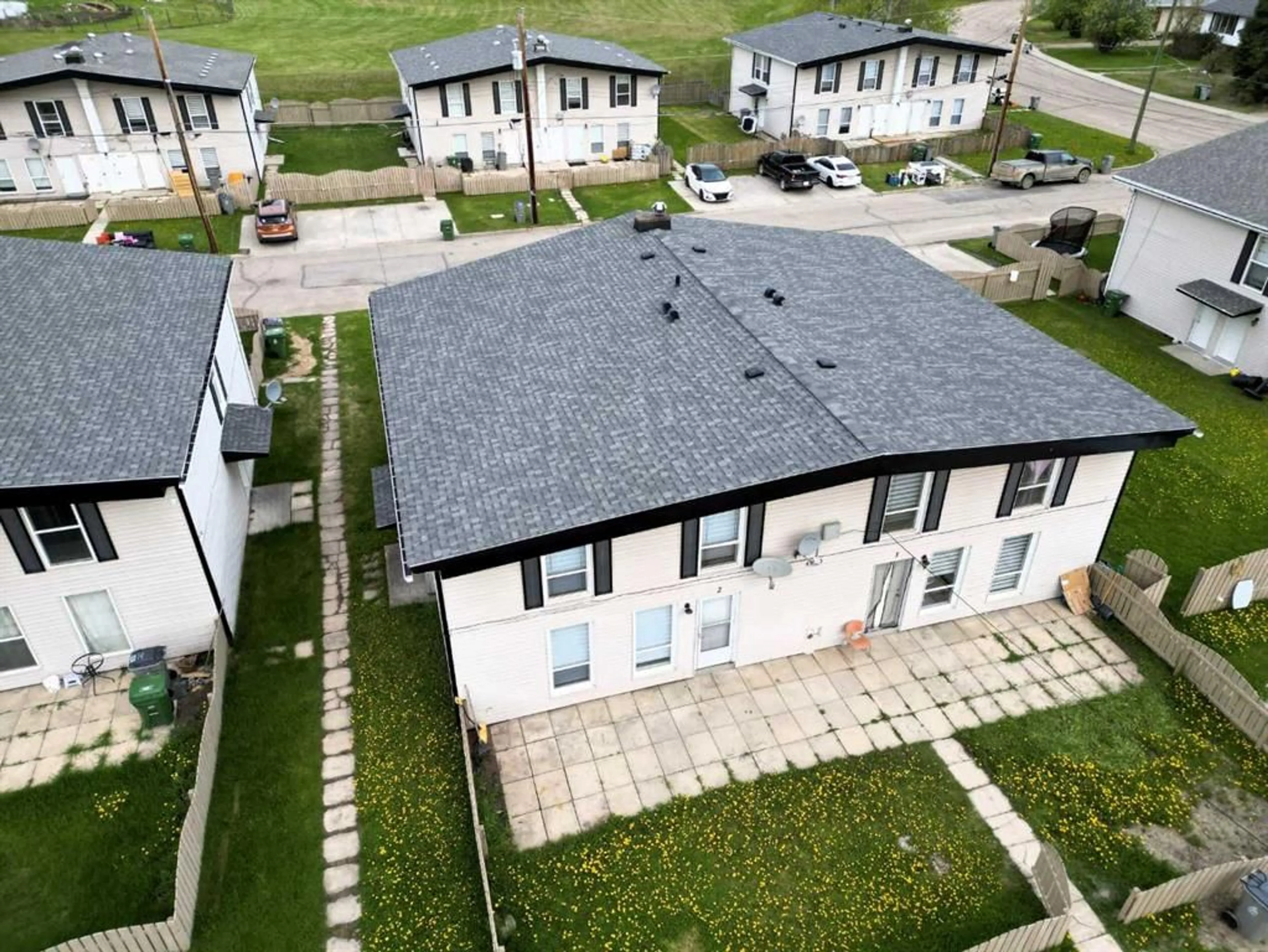 A pic from exterior of the house or condo for 4504-4510 8B-8A Ave, Edson Alberta T7E 1B3