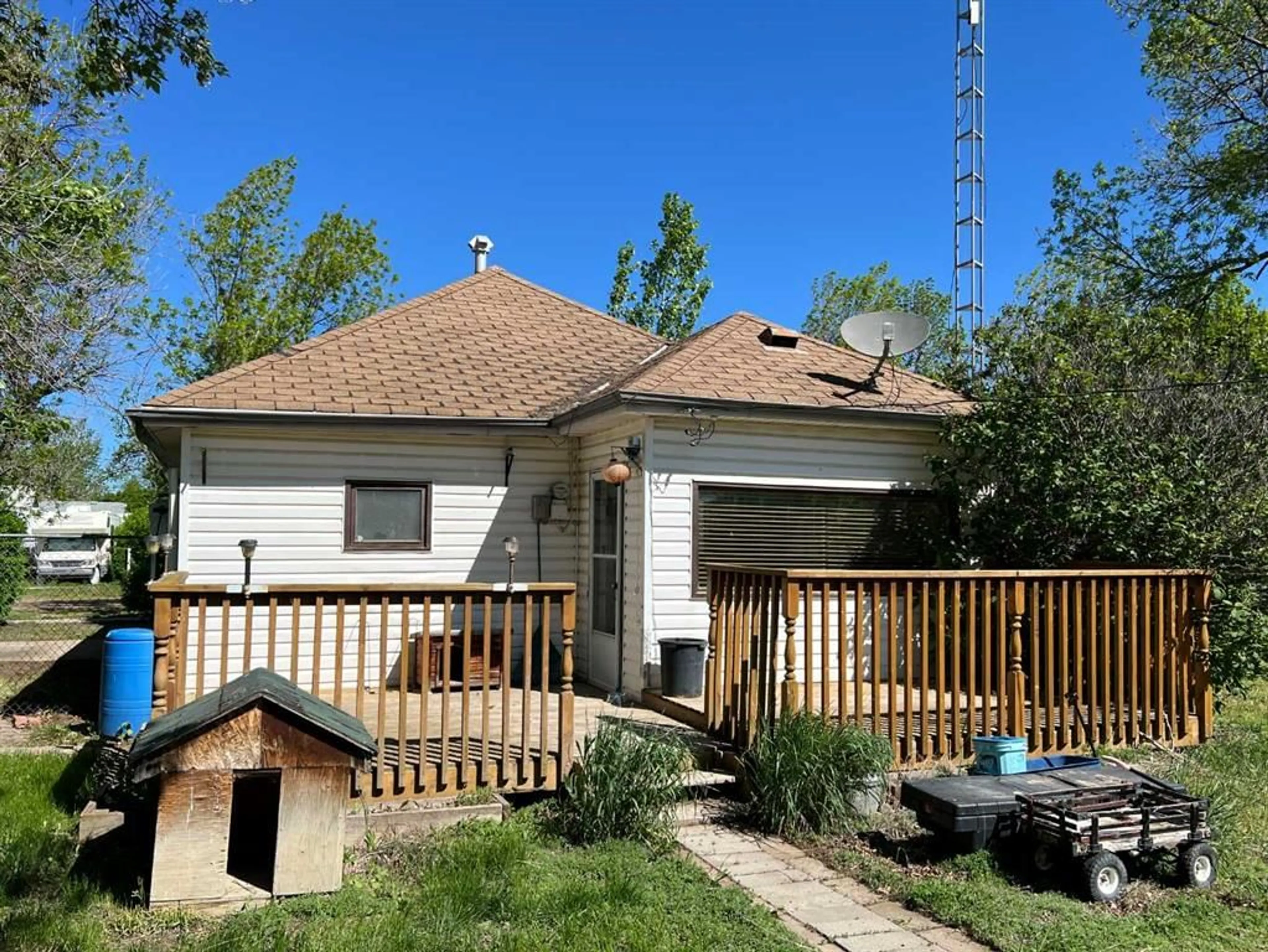 Frontside or backside of a home for 206 1 Ave, Champion Alberta T0L 0R0