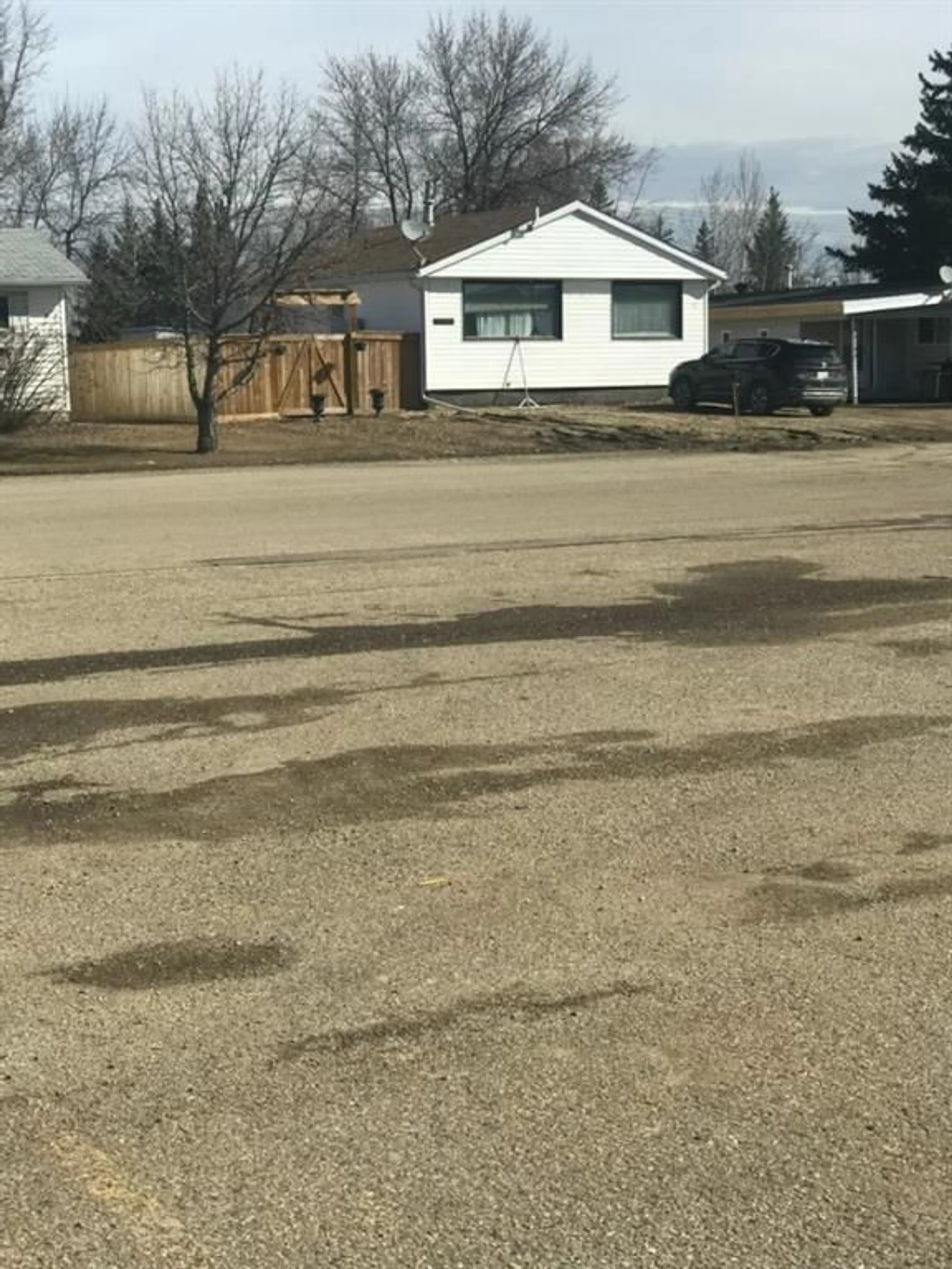 Frontside or backside of a home for 10110 100 Ave, Nampa Alberta T0H 2R0