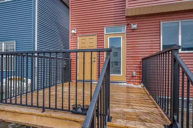 135 Homestead Dr, Calgary 2