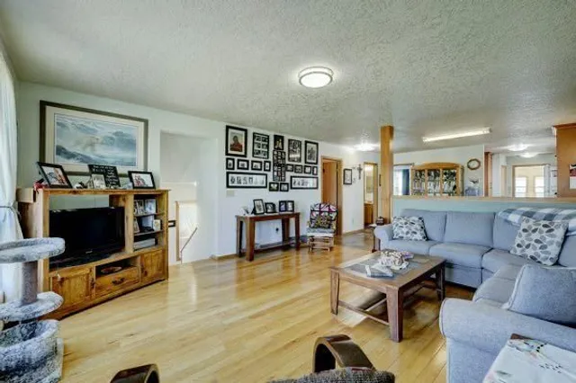 1345 4 Ave, Drumheller 4
