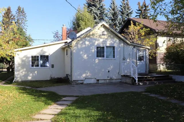 5021 6 Avenue, Edson 5
