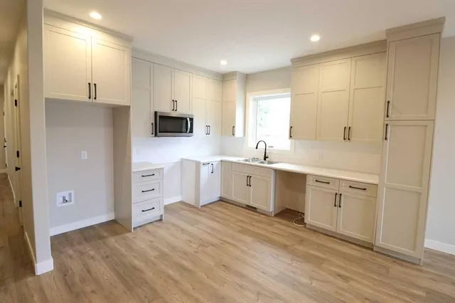 522 2 St, Grassy Lake 5
