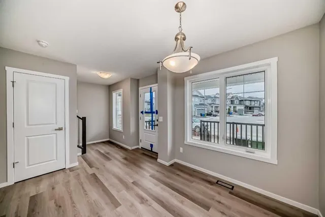8867 Cityscape Dr, Calgary 4