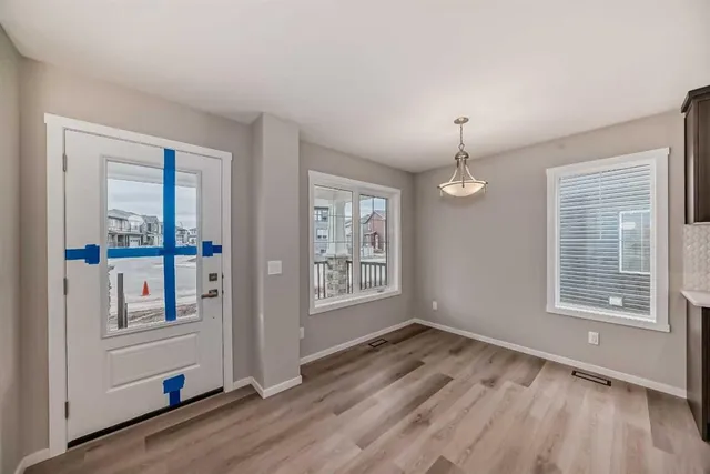 8867 Cityscape Dr, Calgary 5