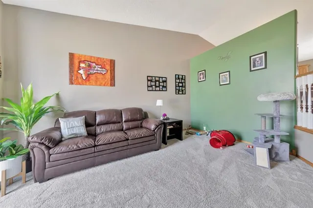 6609 34 St, Lloydminster 5