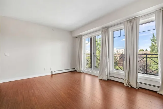 117 19 Ave #303, Calgary 5