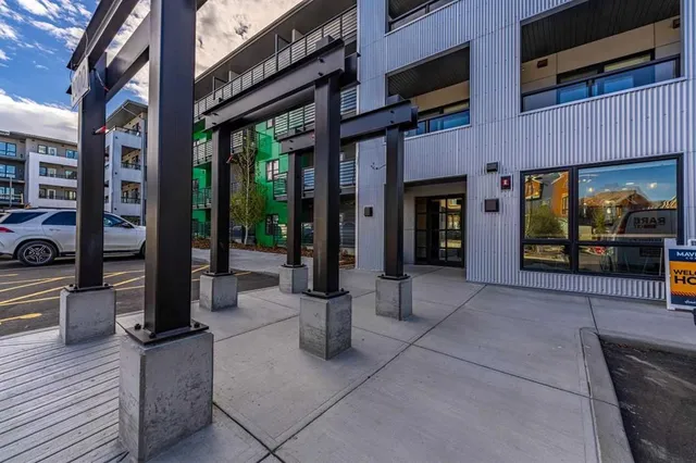 350 Livingston Common #2214, Calgary 2