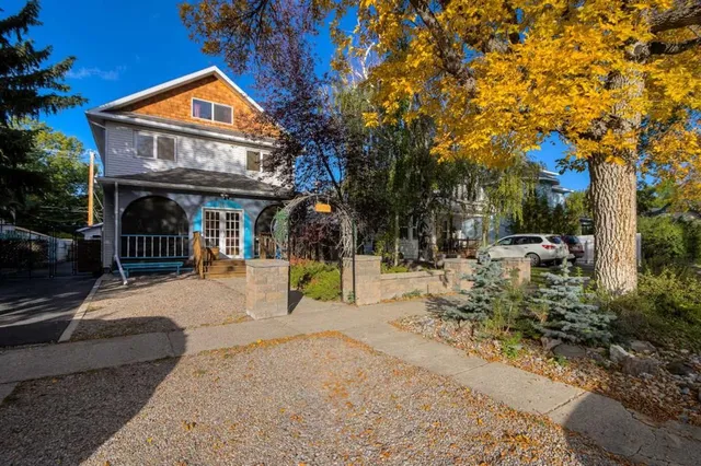 612 12 St, Lethbridge 3