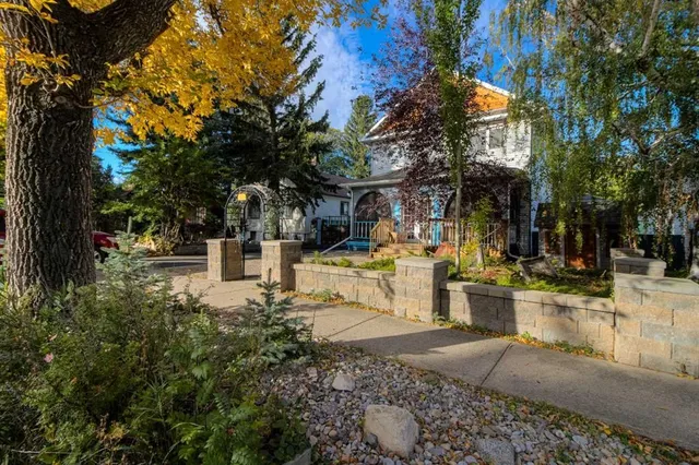 612 12 St, Lethbridge 4