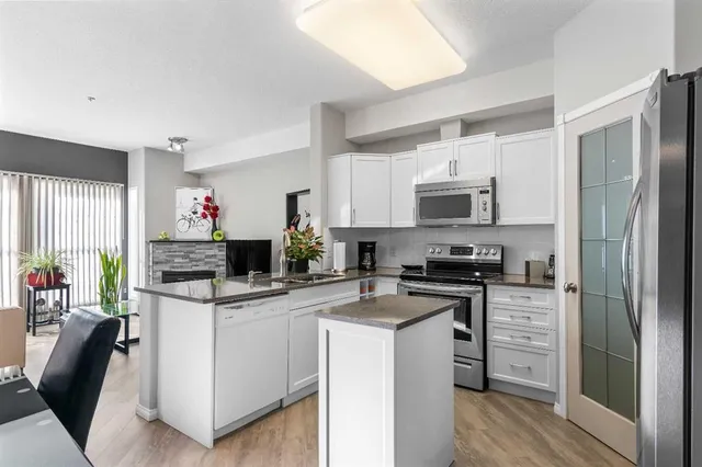 151 Country Village Rd #2345, Calgary 4