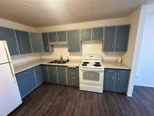 130 Winkler Dr, Hanna 5