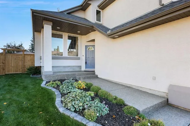 51 Cranleigh Common, Calgary 2