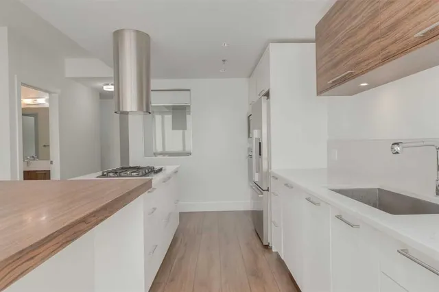 1087 2 Ave #802, Calgary 5