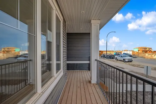 411 Sora Blvd, Calgary 3