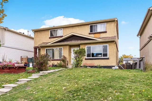 14 Falsby Way, Calgary