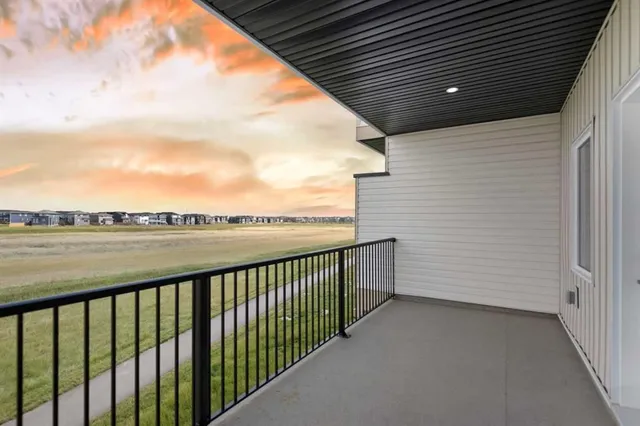 224 Corner Meadows, Calgary 5