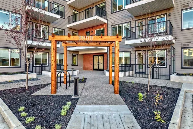 111 Wolf Creek Dr #3213, Calgary 2