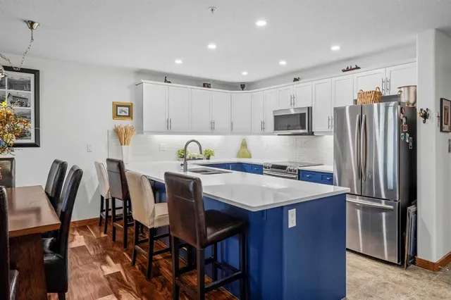 150 Crossbow Pl #201, Canmore 4