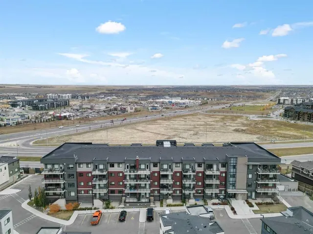 214 Sherwood Sq #309, Calgary 3