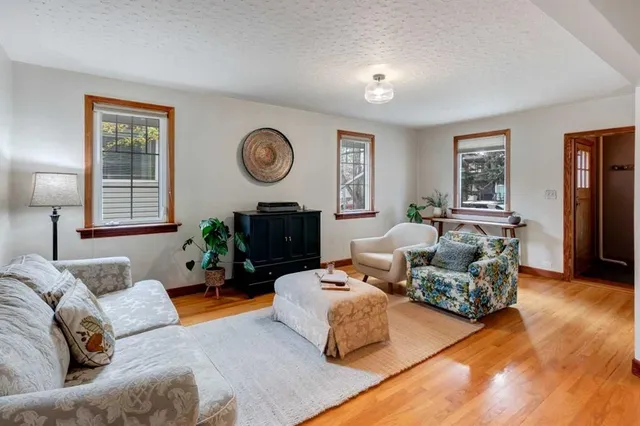 1514 22 Ave, Calgary 3