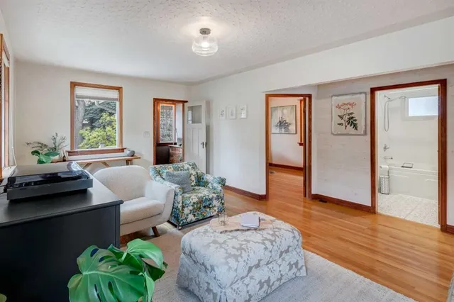 1514 22 Ave, Calgary 4