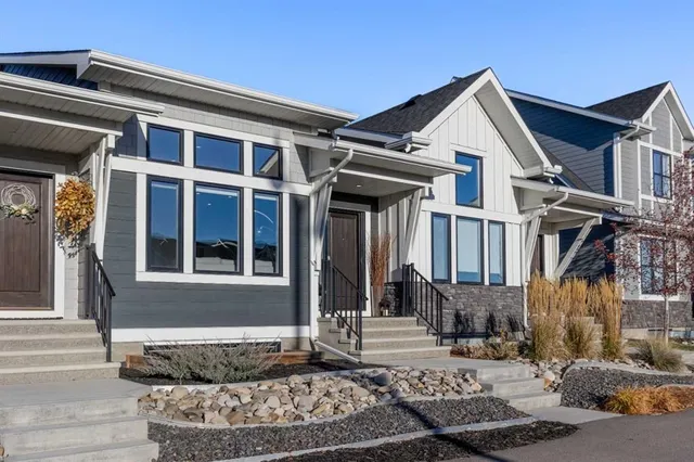 16 D'arcy Blvd, Okotoks 2