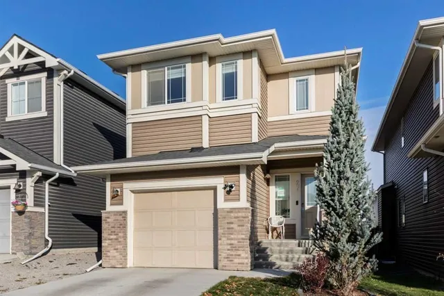 27 Bayview Cir, Airdrie 2