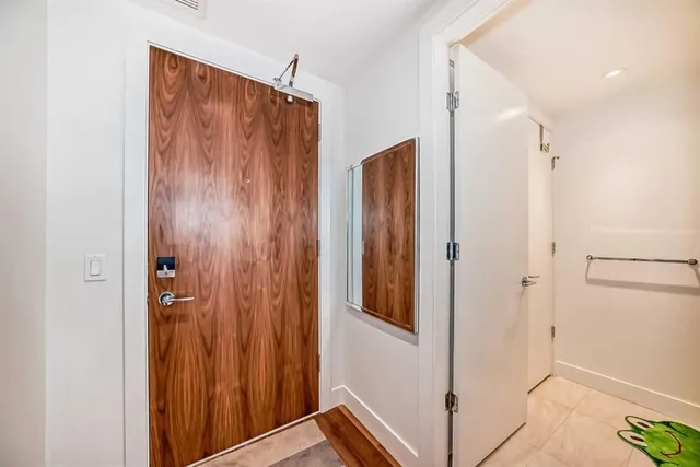 1025 5 Ave #1102, Calgary 5