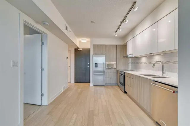 930 6 Ave #2102, Calgary 4