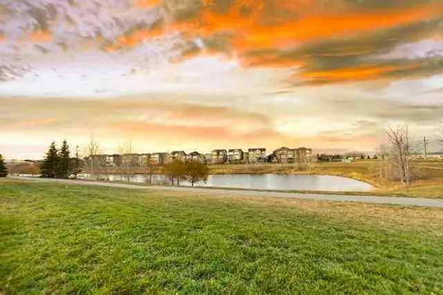 32 Ranchers View, Okotoks 4
