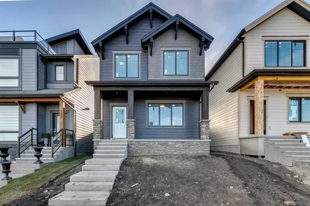 161 Treeline Ave, Calgary 3