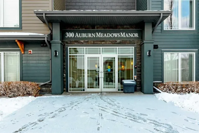300 Auburn Meadows Manor #111, Calgary 2