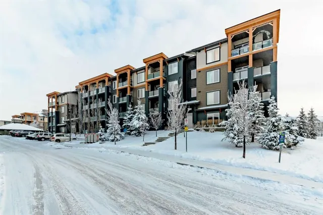 300 Auburn Meadows Manor #111, Calgary 3