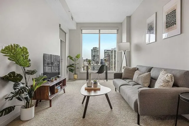 1320 1 St #1505, Calgary 3