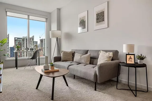 1320 1 St #1505, Calgary 5