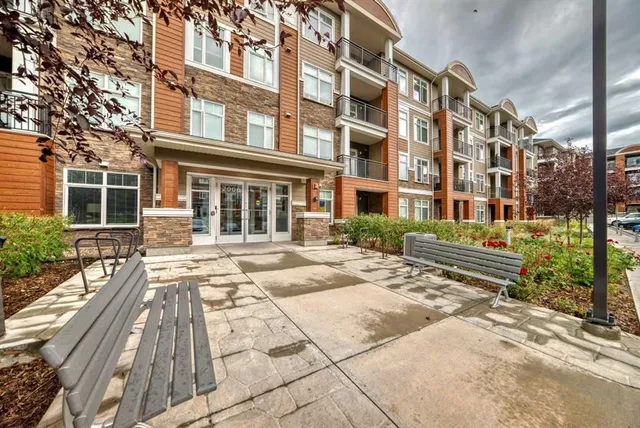 3727 Sage Hill Dr #2111, Calgary 2