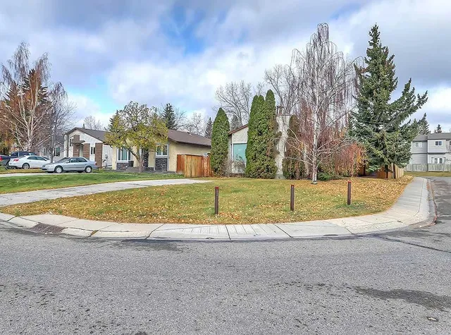 703 Ranchview Cir, Calgary 2