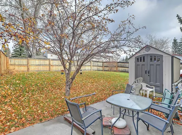 703 Ranchview Cir, Calgary 5