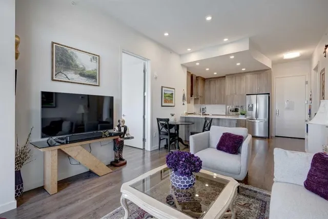 24 Mahogany Path #504, Calgary 5