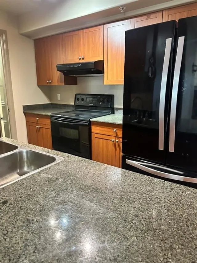 10115 Morrison St #305, Fort McMurray 3