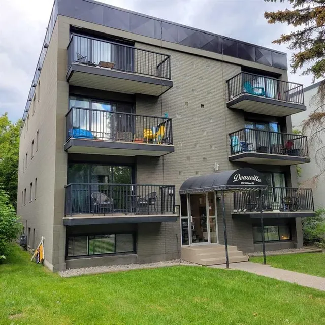 1717 12 St #104, Calgary 2
