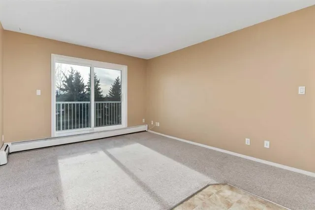 5418 52 St #403, Camrose 5