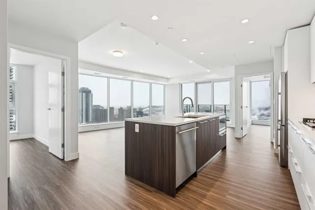 530 3 St #1506, Calgary 5