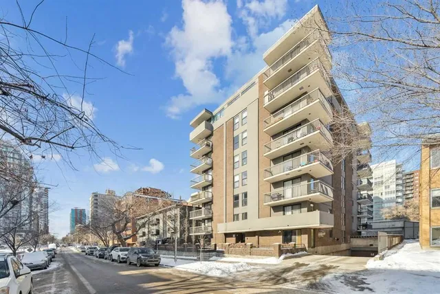 616 15 Ave #701, Calgary 2