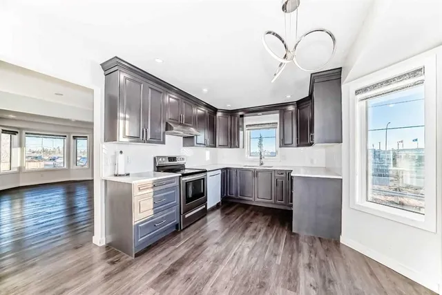 186 Martinglen Way, Calgary 5