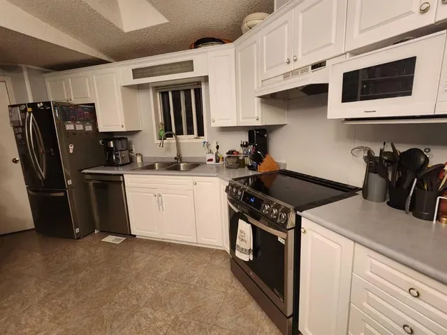 903 5 Ave, Fox Creek 4