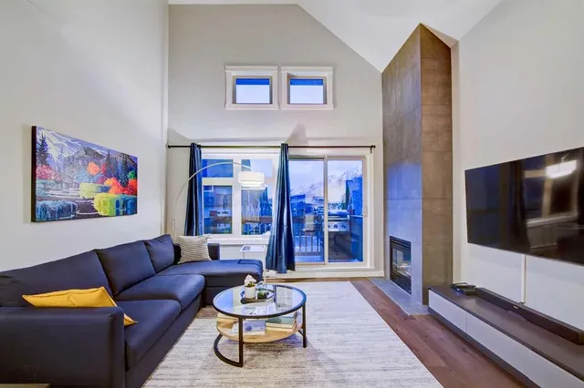 107 Montane Rd #302, Canmore 4