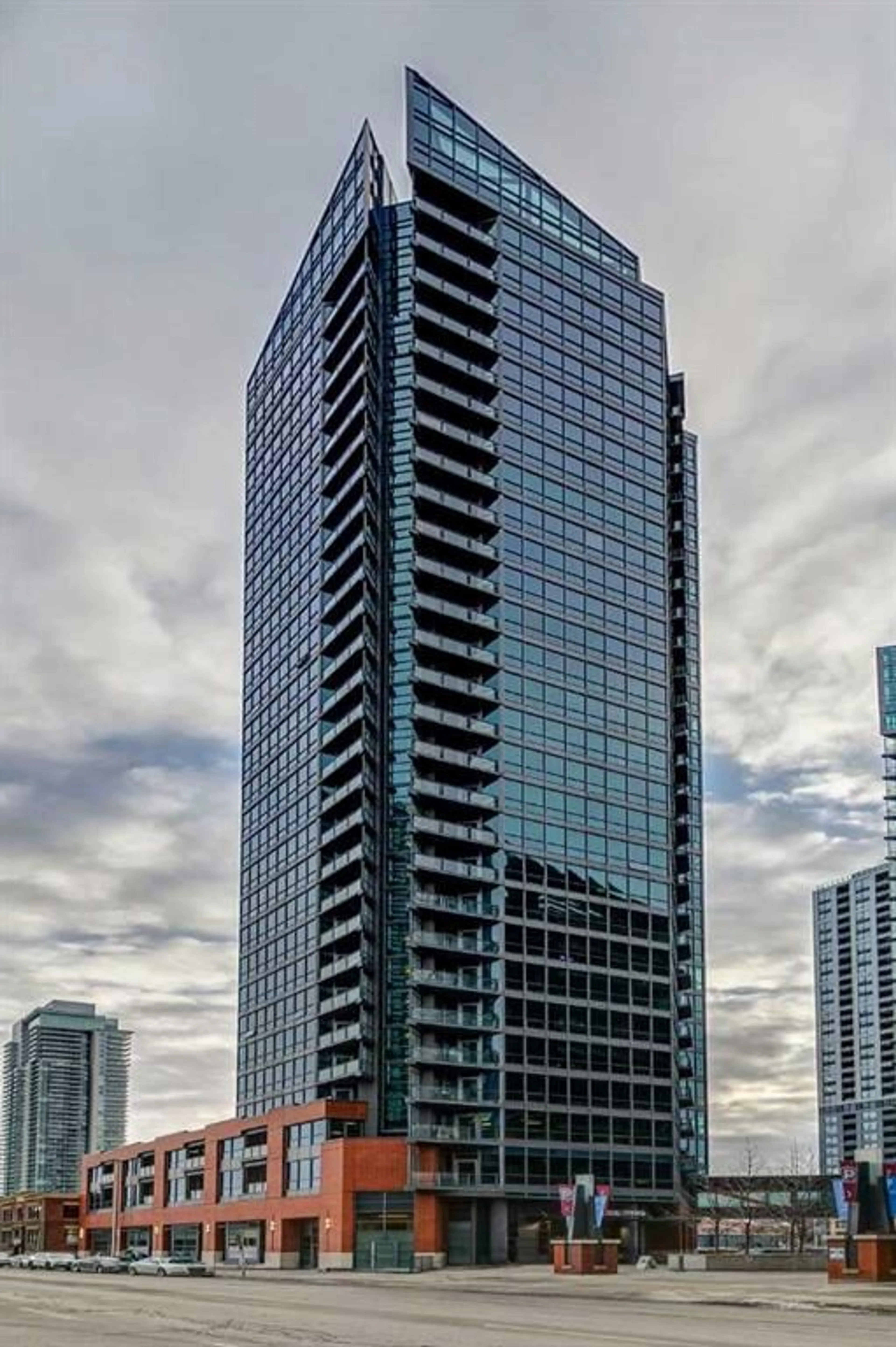 pillar/IMG-A2214663_3.jpg